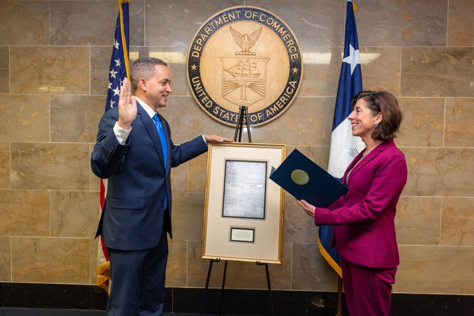 U.S. Secretary of Commerce Gina M. Raimondo and Deputy Secretary Don Graves at the swearing in
